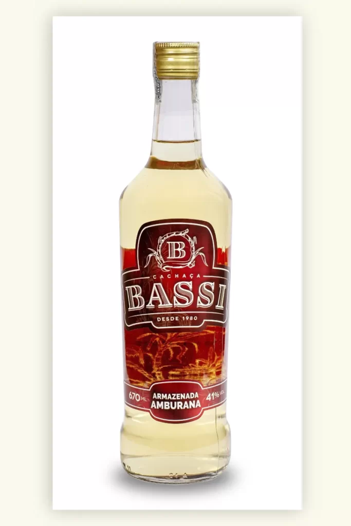 Cachaça Bassi Amburana 670 ml